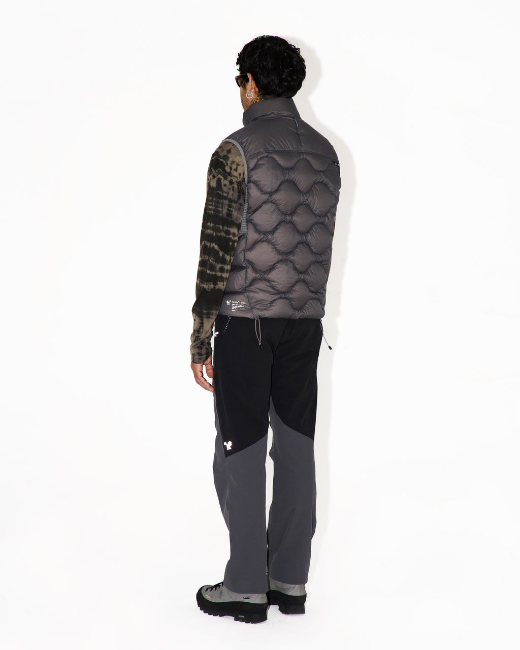 SOMAminus-AeroRip™ Body-Mapped Insulation Down Vest