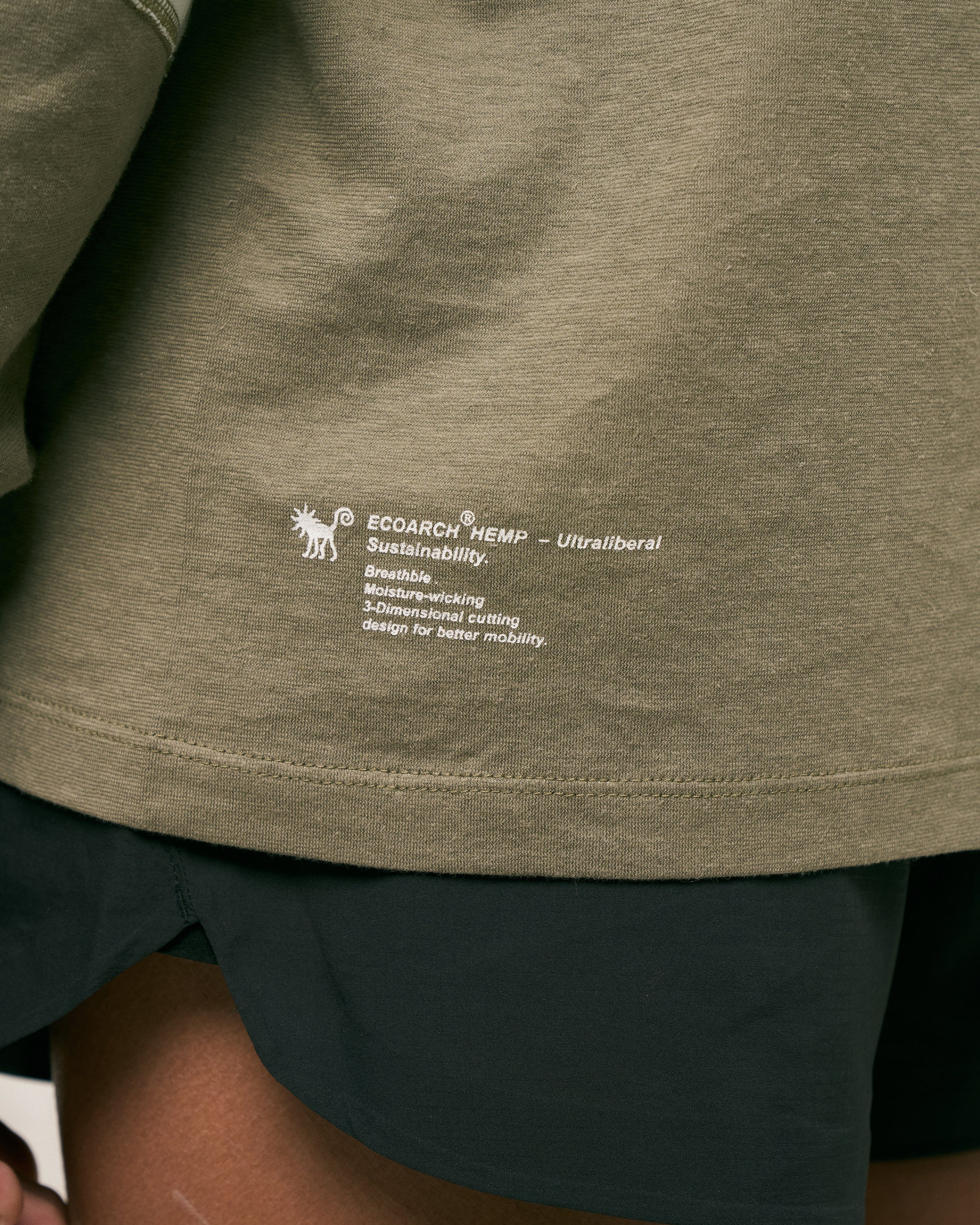 ULTRA-LIBERAL-EcoARCH® HEMP Long Tee