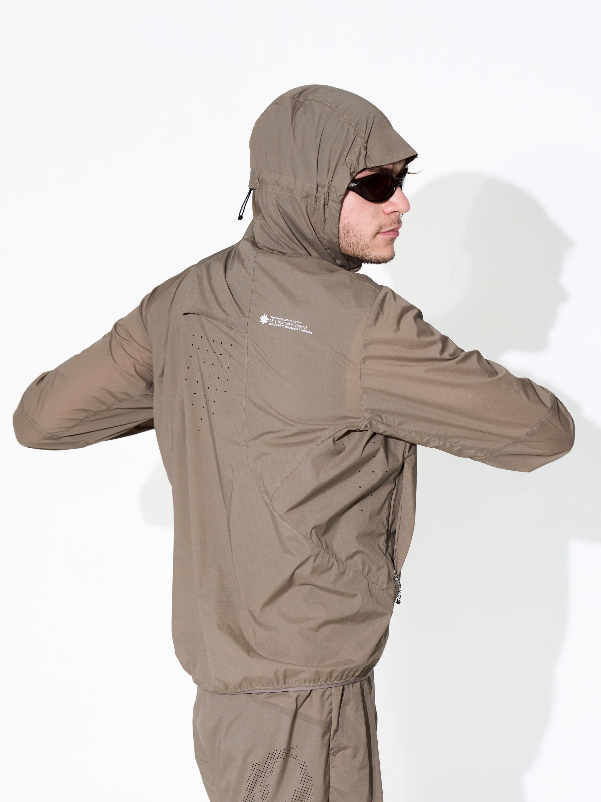 SATOR – Dynamic Vented Windbreaker Jacket