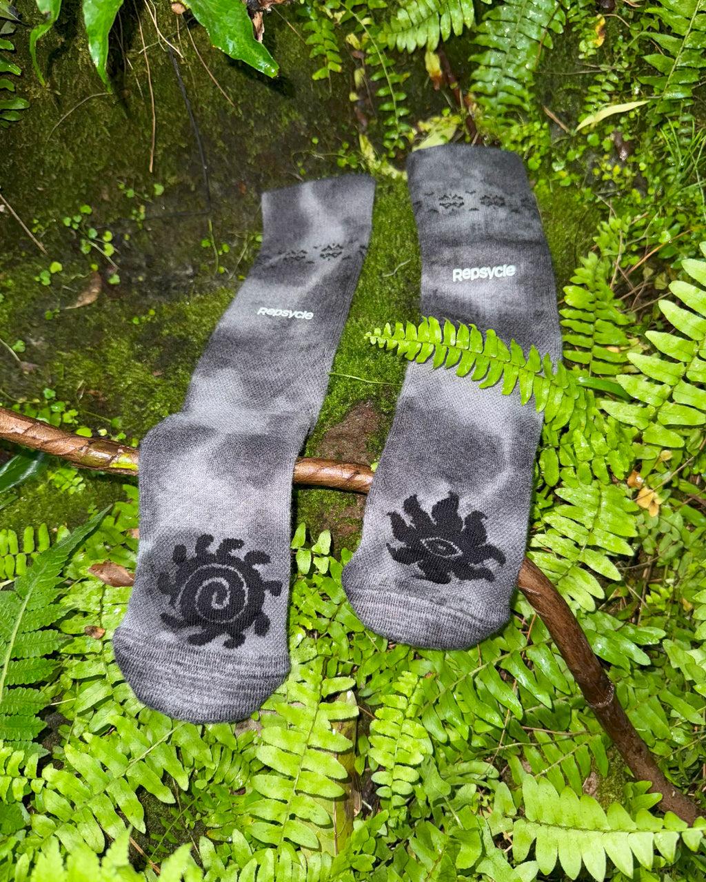 SURYA-SPANDOL® Merino socks