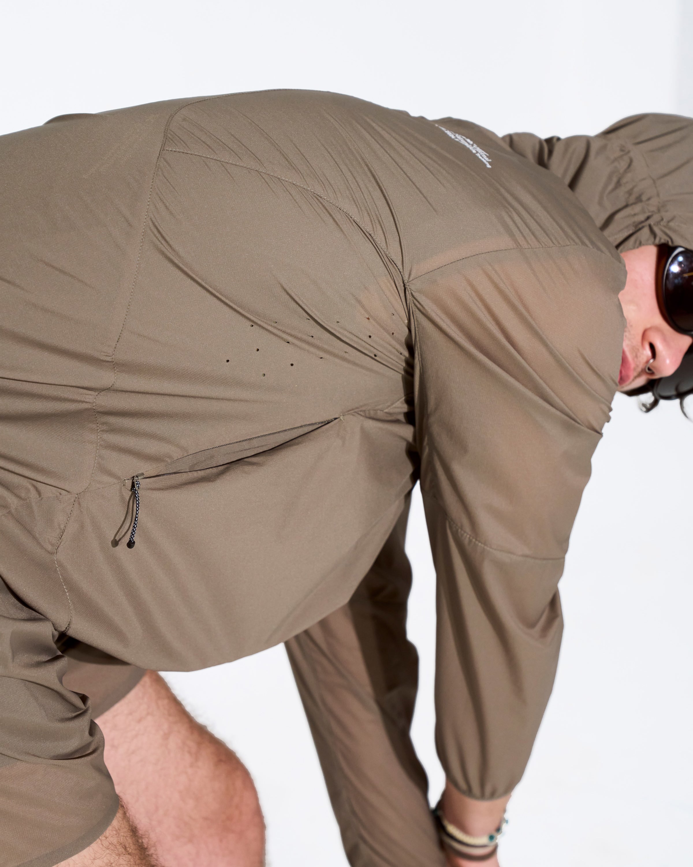 SATOR – VindLoom™ Dynamic Vented Windbreaker